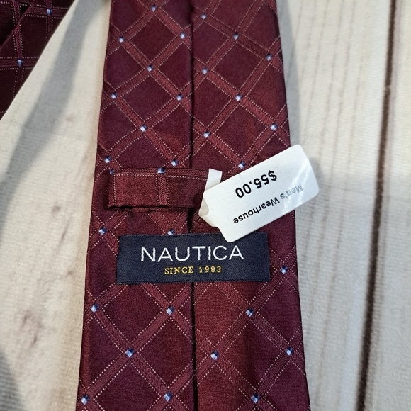NAUTICA Silk Tie - Picture 6 of 9